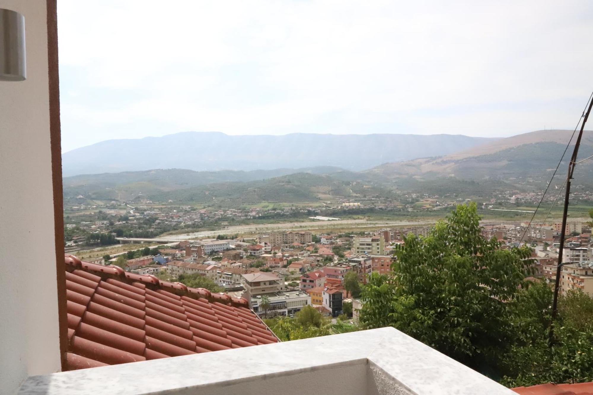 Vila Toska Берат Экстерьер фото